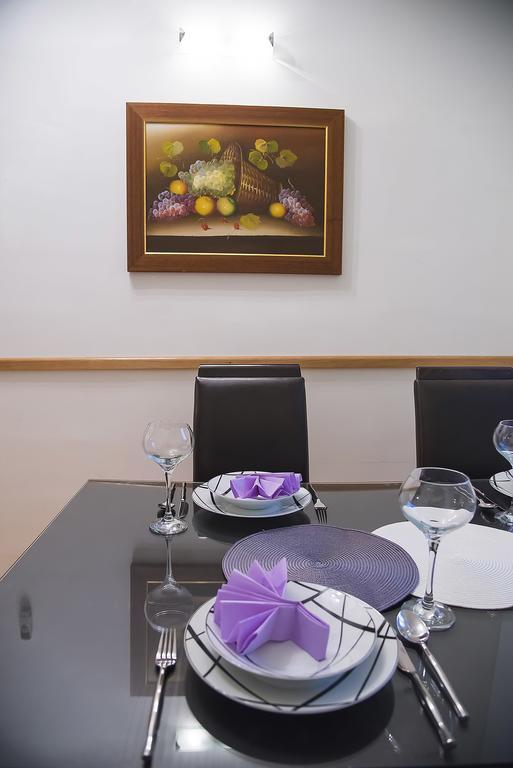 Apartment J&I สปลิท ภายนอก รูปภาพ