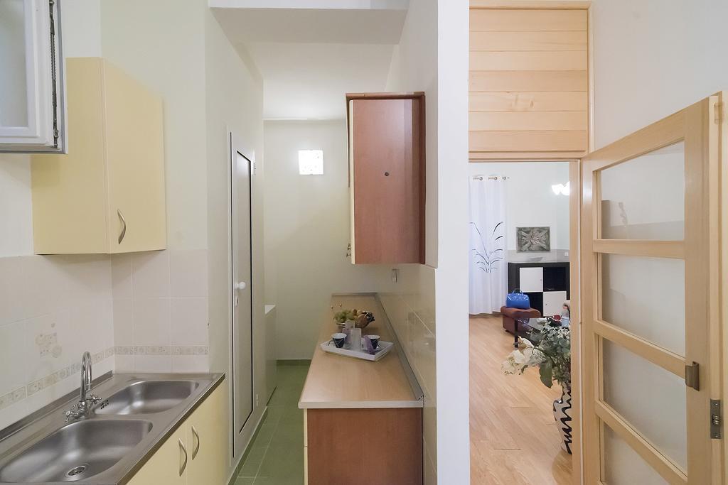 Apartment J&I สปลิท ภายนอก รูปภาพ