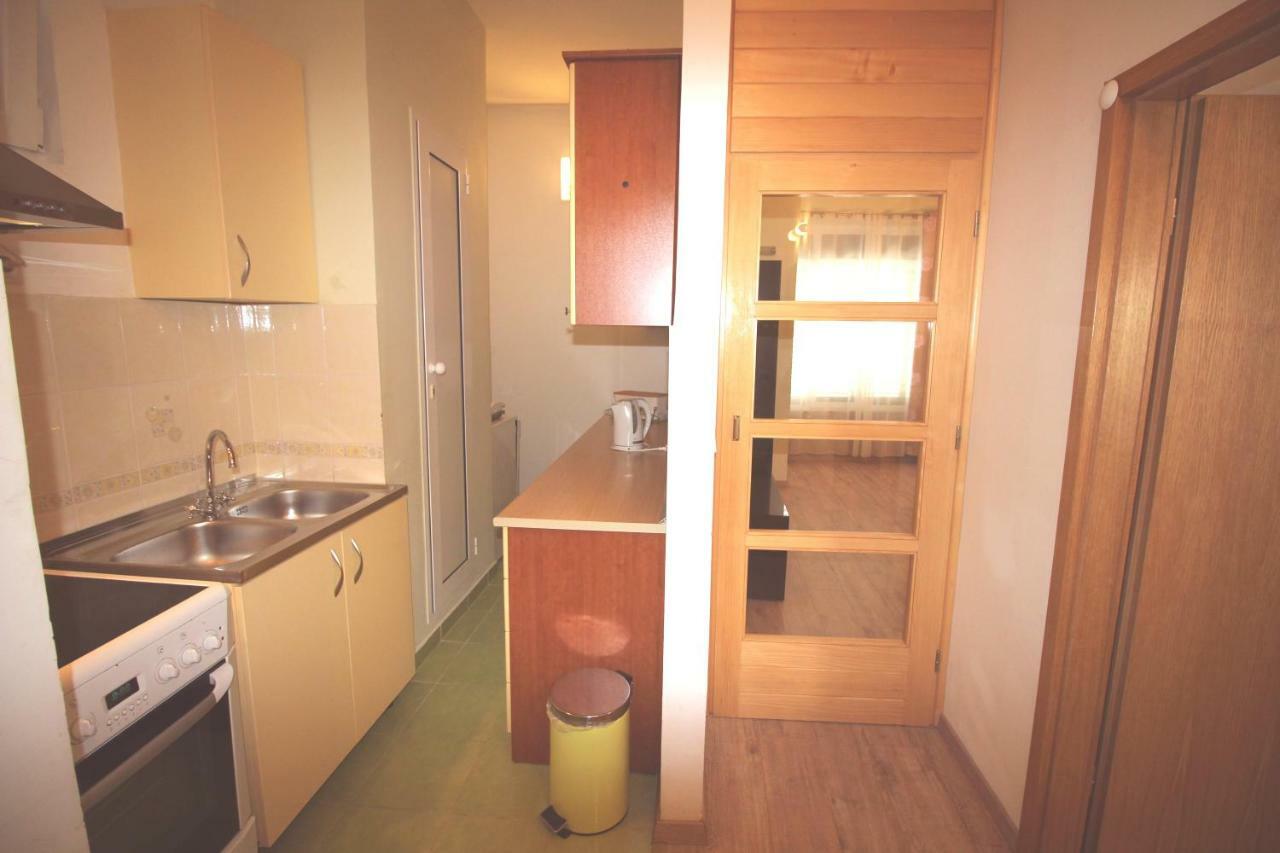 Apartment J&I สปลิท ภายนอก รูปภาพ